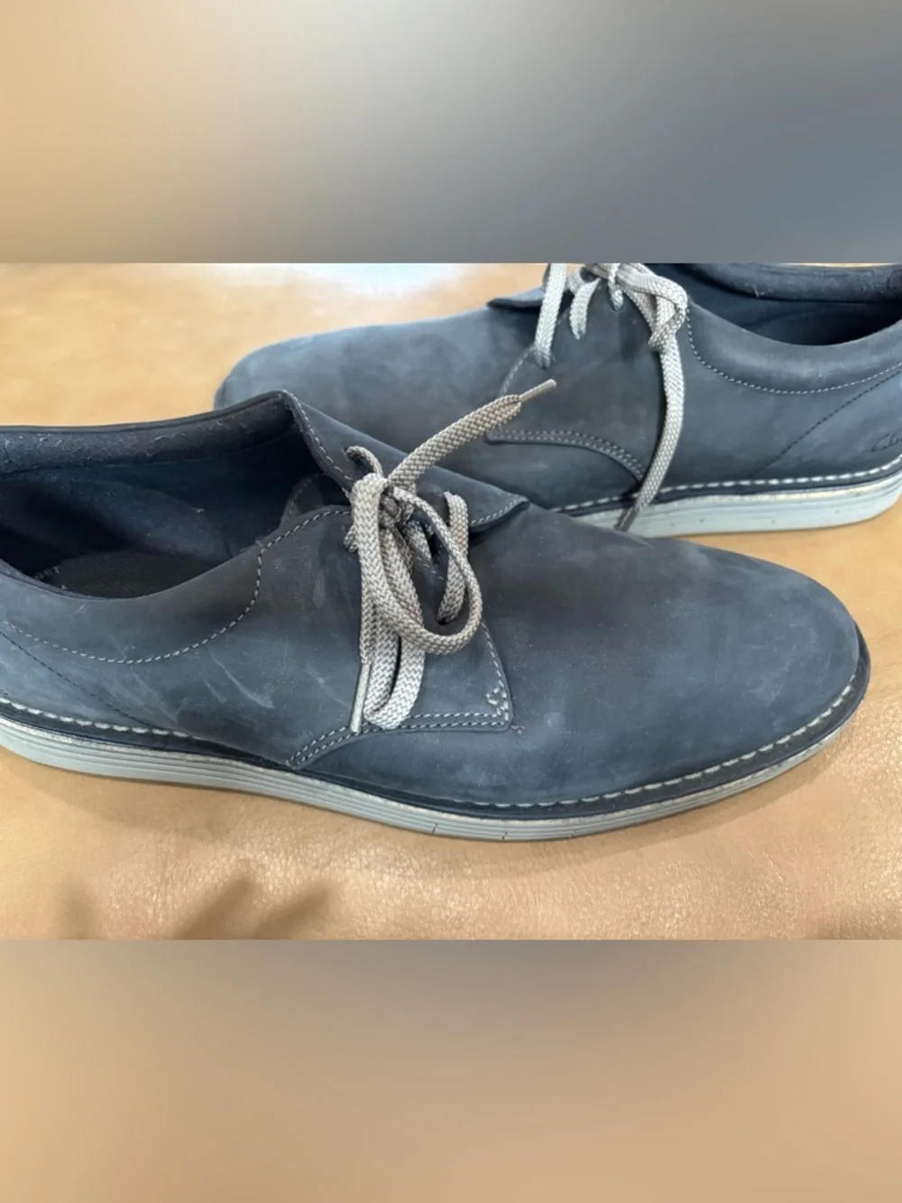 Clarks Men's Navy Suede Chukka Lace-Up dress Oxford shoes
